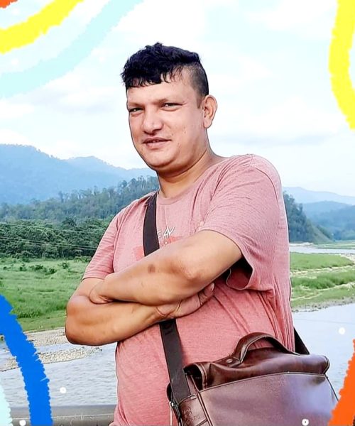 मनकारी वडा अध्यक्ष थापाको अग्नि पीडितलाई   ब्यक्तिगत  १० हजार सयोग