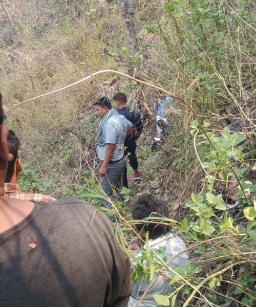 २ महिना देखि बेखबर गोबिन्द प्रजा मृत  फेला कुकुरले टाउको गाउँमा ल्याएपछी थाहा पायो