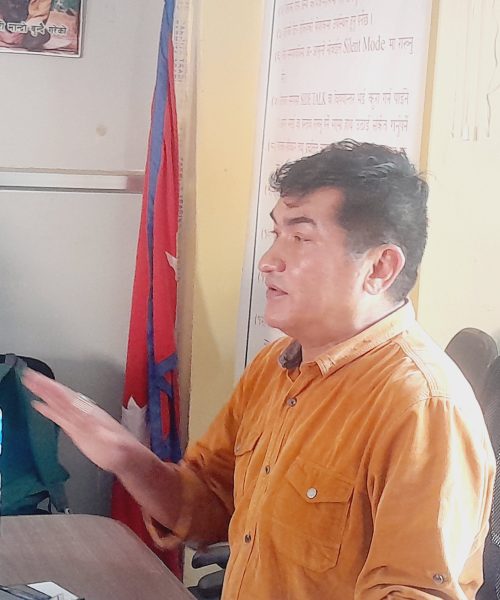 अफ्ठ्यारोमा स्वास्थ्य बिमा आवश्यक छ पालिका अध्यक्ष मल्ल