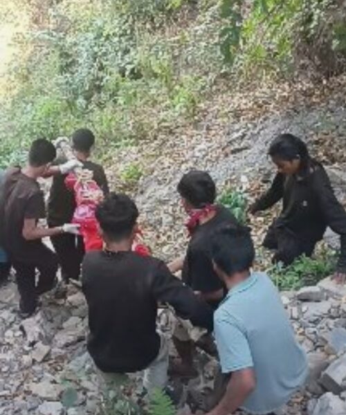 स्याकपारा भिरबाट लडेर राक्सिराङ्ग ६ कि एक महिलाको मृत्यु
