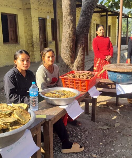 रैथाने आहारको संरक्षणमा  चेपाङ समुदायका महिलाहरु  र टुकी फाउण्डेसन